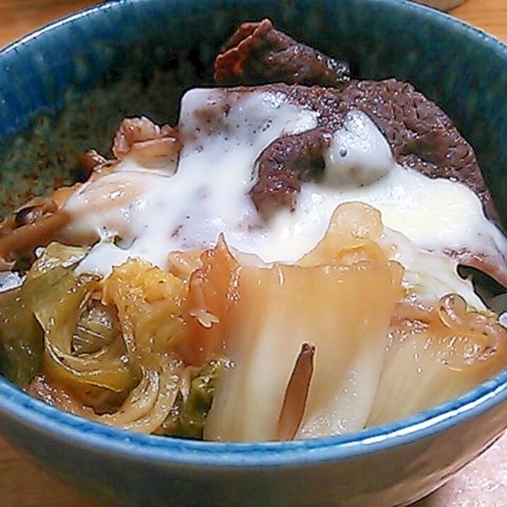 チーズすき焼き丼 余ったすき焼きで レシピ 作り方 By Rika Shou 楽天レシピ チーズすき焼き丼 余ったすき焼きで レシピ 作り方 By Rika Shou 楽天レシピ